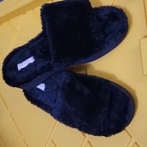 Easy Spirit Fuzzy Slipper